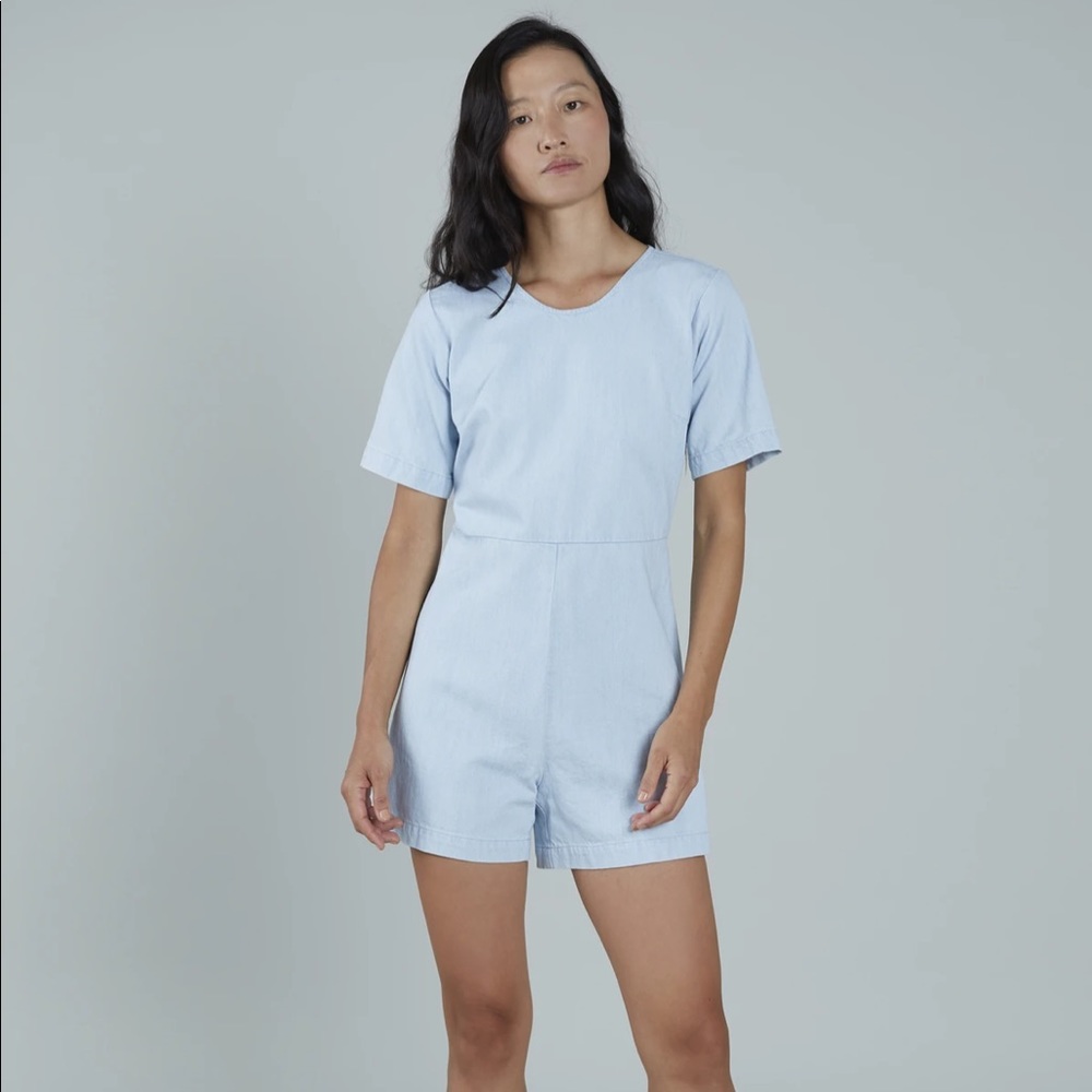 NWOT Ilana Kohn “Lee romper” in lightest denim - size 8